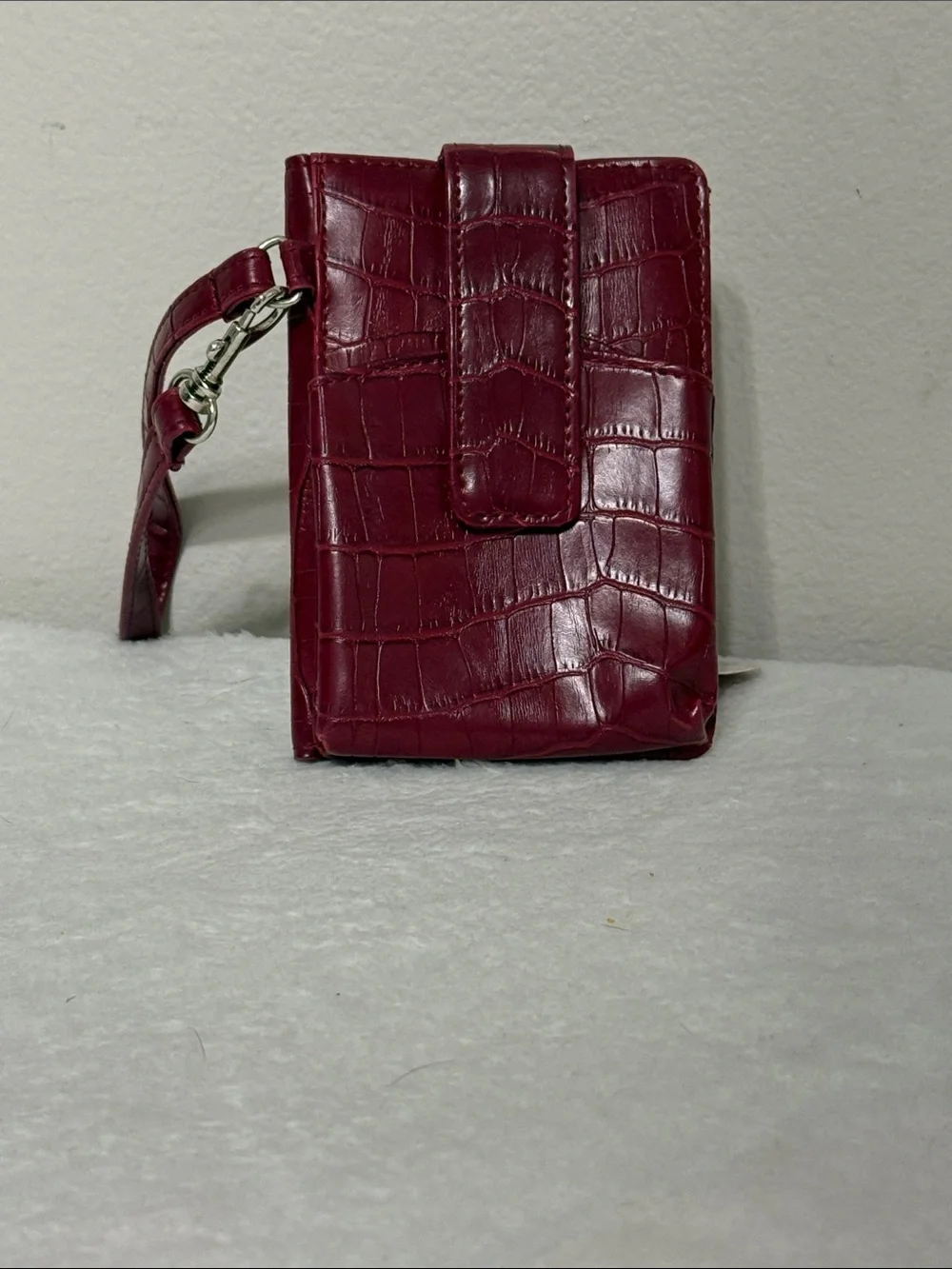 Mundi Croc-Embossed Wristlet Phone Wallet Case - Burgundy